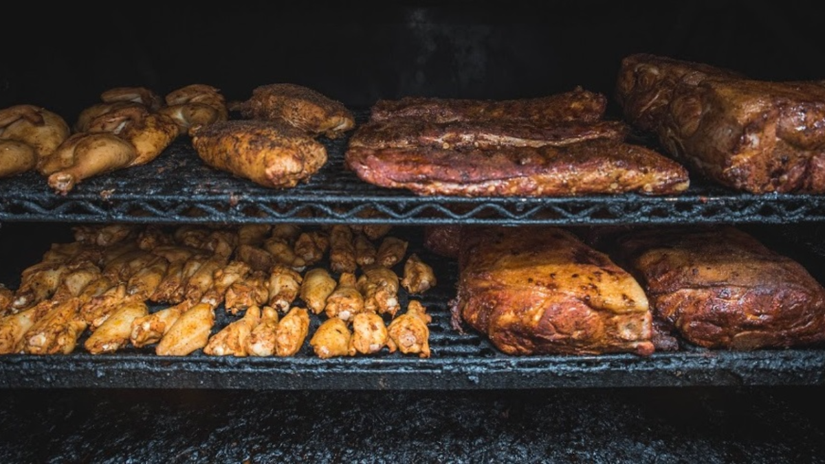 Moe's Original Bbq Photos 2